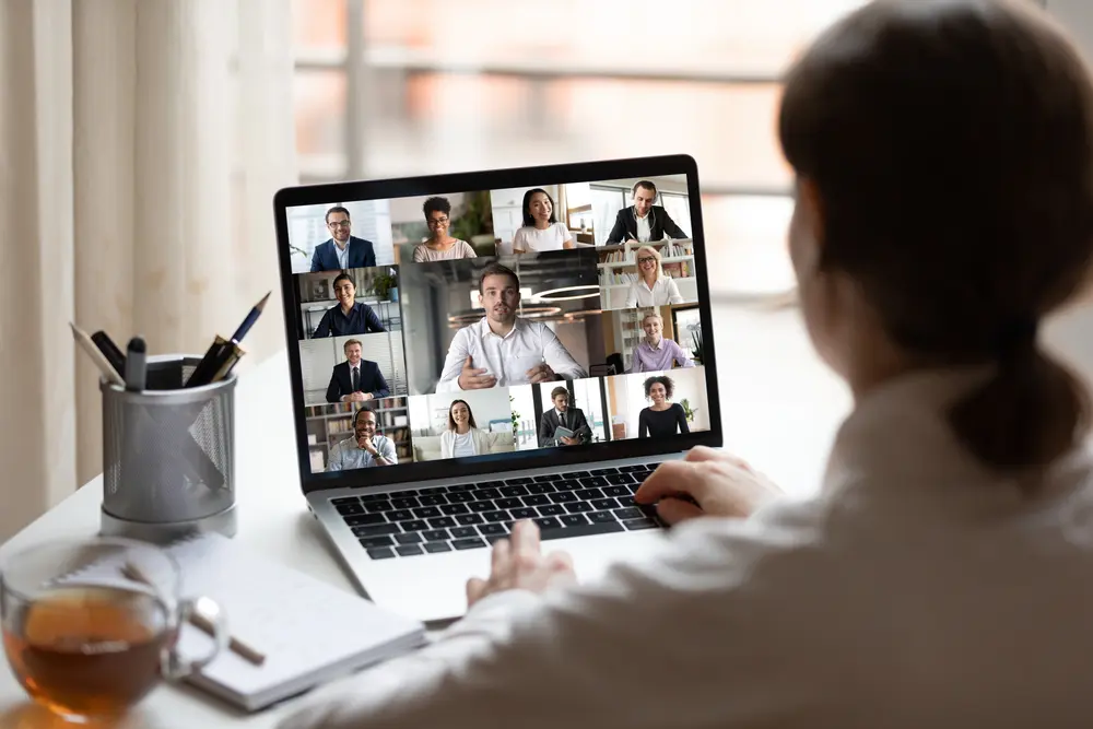 How to Best Prepare for and Engage in an Online Lecture